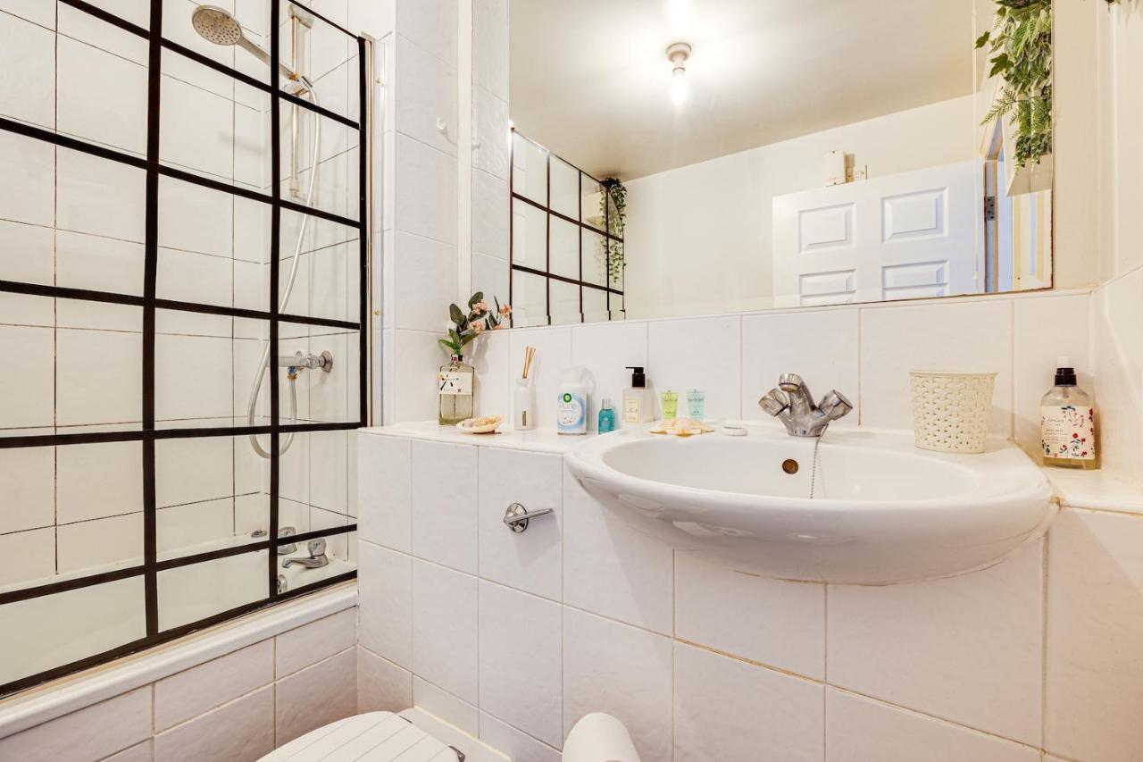Cosy 2Br Modern Apt With Free Parking Ливерпуль Экстерьер фото
