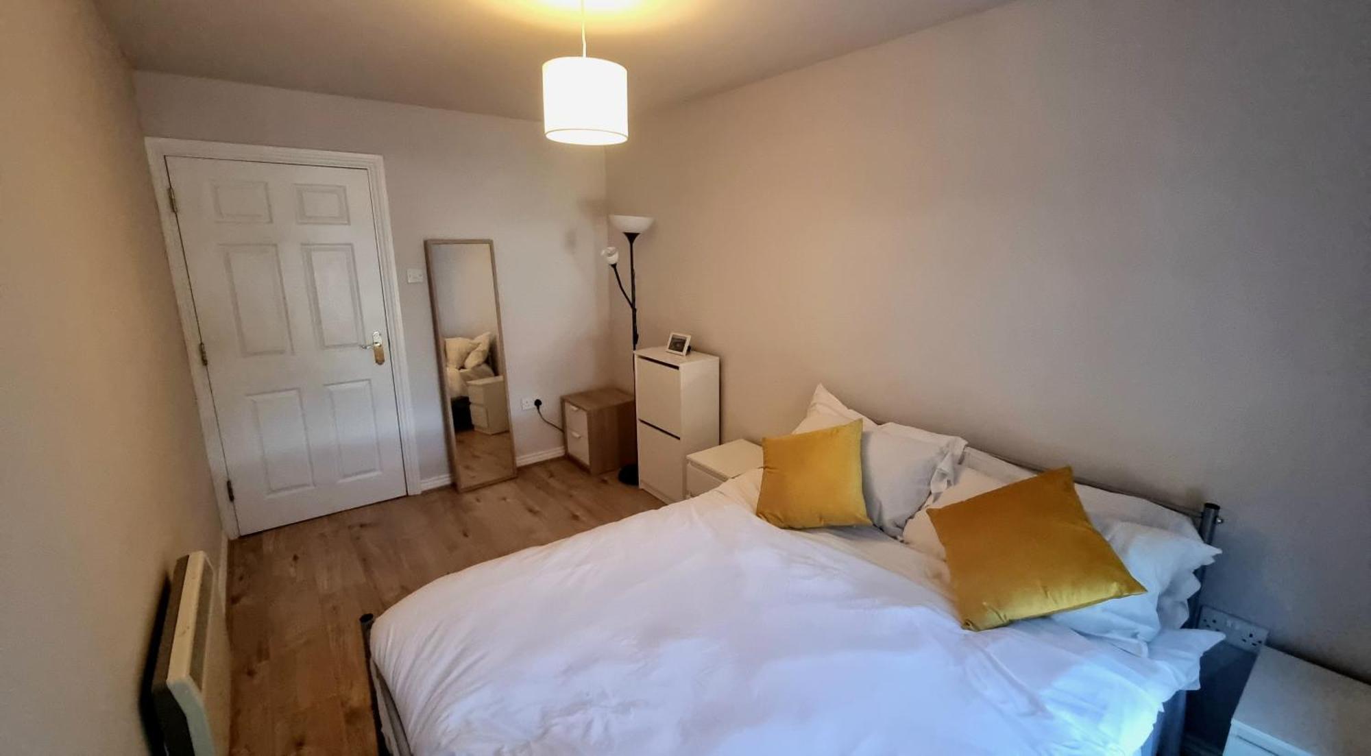 Cosy 2Br Modern Apt With Free Parking Ливерпуль Экстерьер фото
